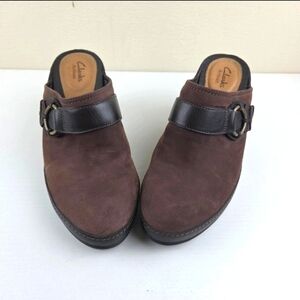 Women's Clarks Artisan Leather Slip On Mules Size 8 M.